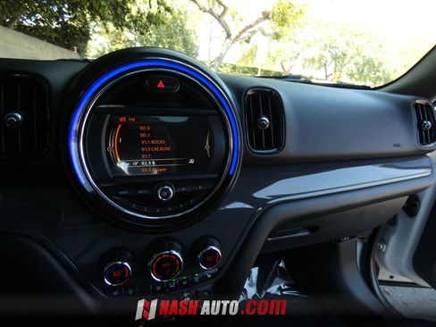 Used 2017 MINI Cooper Countryman FWD image 42