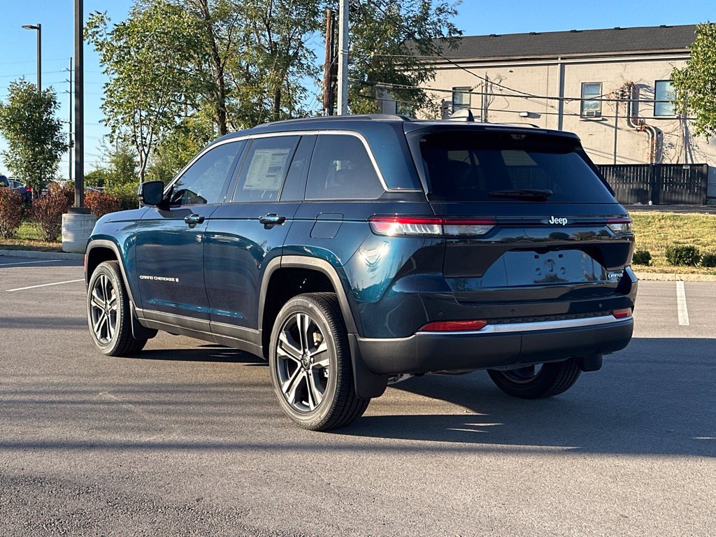 New 2027 Jeep Grand Cherokee Limited w/ Technology Group II RWD image 5
