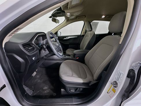 Used 2020 Ford Escape SE FWD image 13