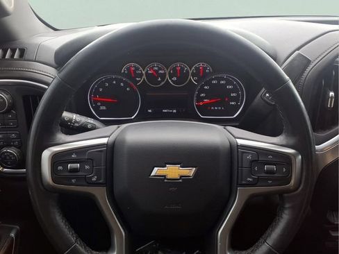 Used 2023 Chevrolet Silverado 2500 LT w/ Convenience Package AWD/4WD image 12