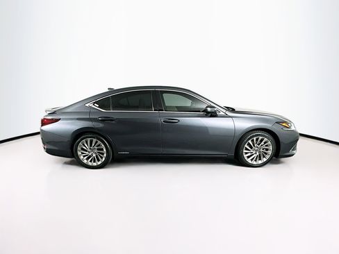Used 2022 Lexus ES 300h ES 300h Luxury w/ Accessory Package 2 image 10