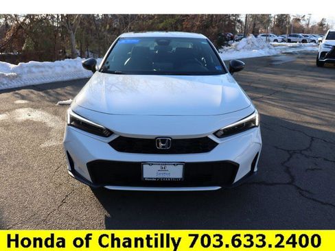 Used 2025 Honda Civic Sport Touring image 2