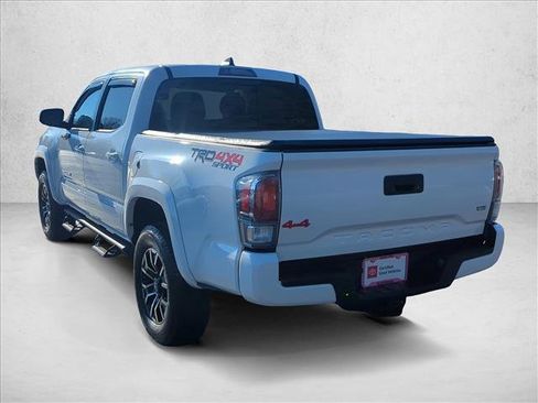 Used 2020 Toyota Tacoma TRD Sport image 8