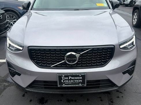Used 2026 Volvo XC40 B5 Plus w/ Protection Package Premier AWD/4WD image 5