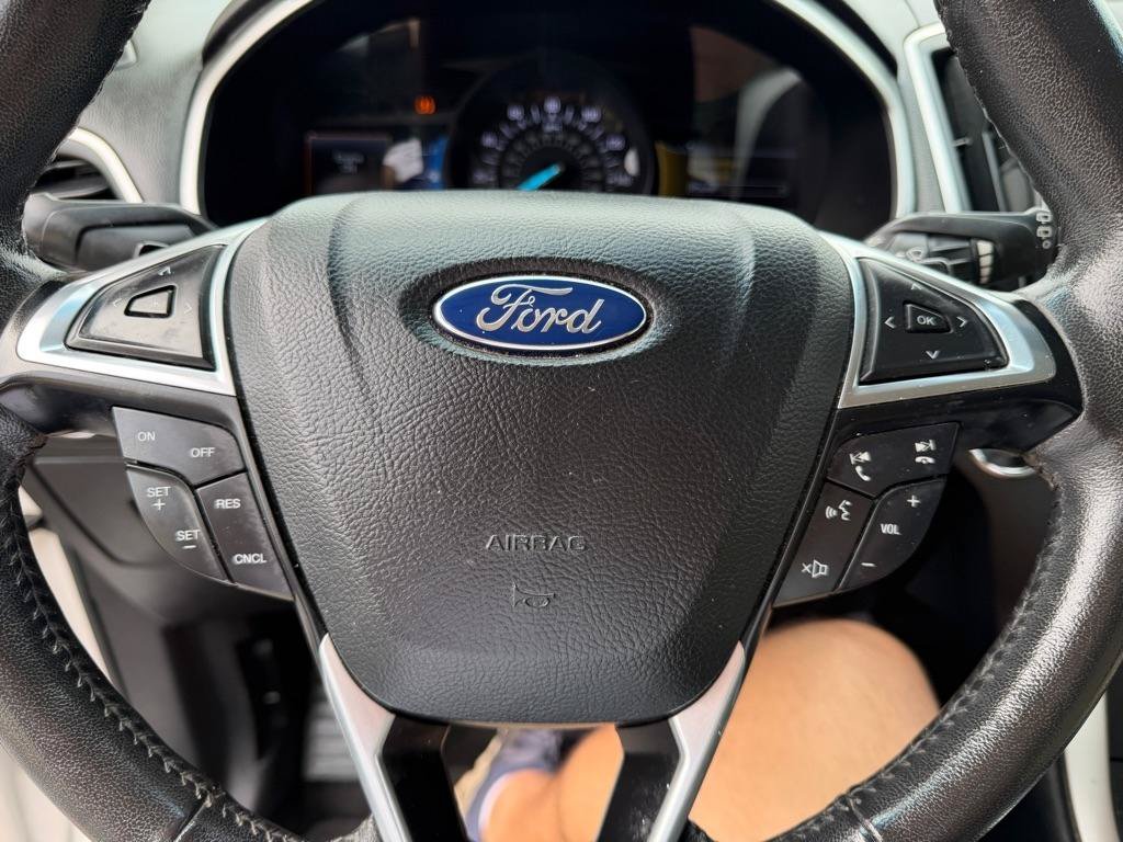 Used 2015 Ford Edge SEL w/ Equipment Group 201A AWD/4WD image 39