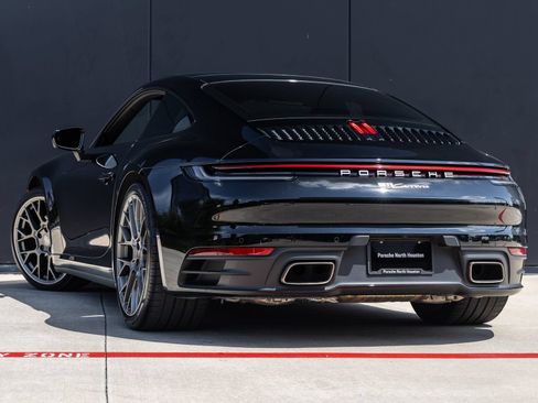 Certified 2021 Porsche 911 Carrera RWD image 3