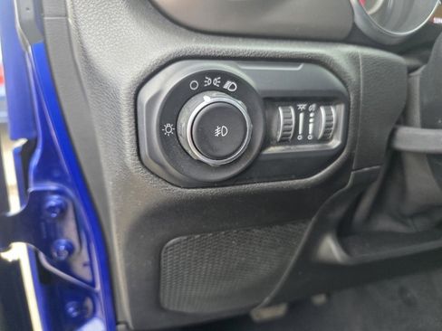Used 2020 Jeep Wrangler Unlimited Sport image 20
