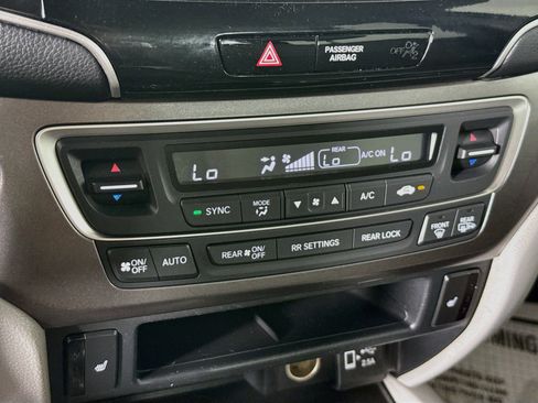 Used 2020 Honda Pilot EX-L image 17