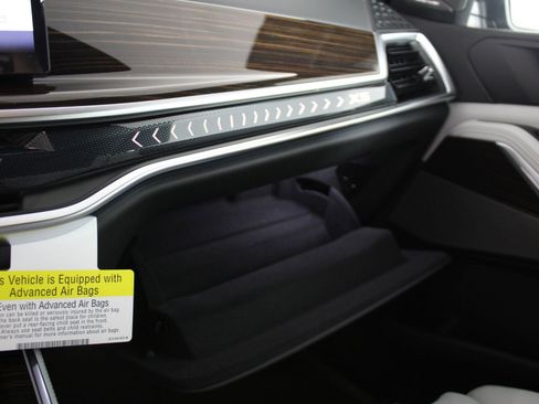 New 2026 BMW X5 sDrive40i w/ Climate Comfort Package image 27