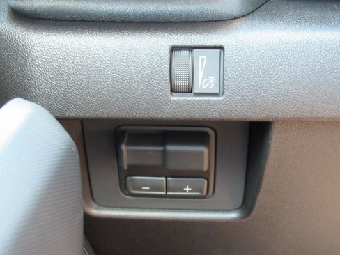 New 2026 GMC Canyon Elevation w/ Convenience Package RWD image 23