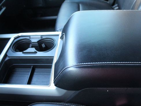 Used 2021 Ford F250 Lariat image 30