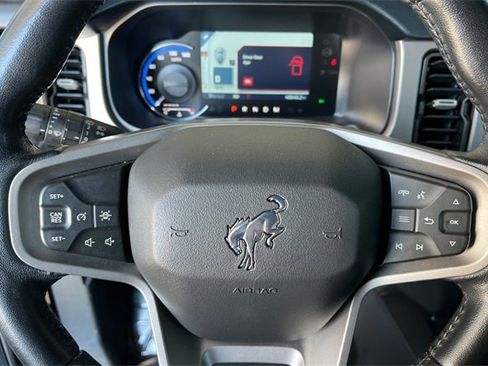 Used 2022 Ford Bronco Outer Banks image 26