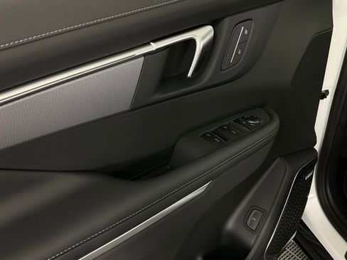 New 2026 Buick Enclave Sport Touring w/ LPO, Floor Liner Package FWD image 28