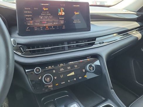 Used 2023 INFINITI QX60 Pure AWD/4WD image 17