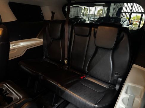 Used 2024 Kia Carnival LX image 44