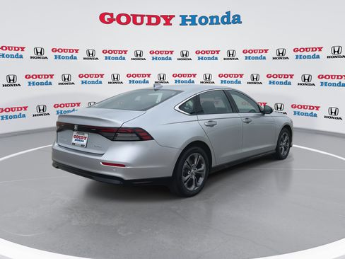 New 2026 Honda Accord EX-L image 8