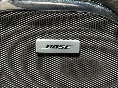 Used 2018 Chevrolet Silverado 1500 High Country image 31