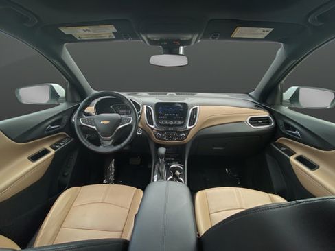Used 2023 Chevrolet Equinox Premier AWD/4WD image 11