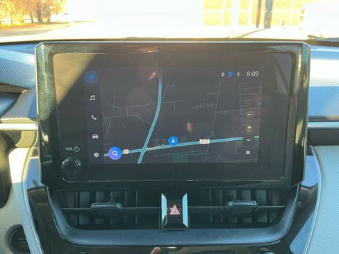 Used 2024 Toyota Corolla Cross LE w/ Moonroof Package image 26