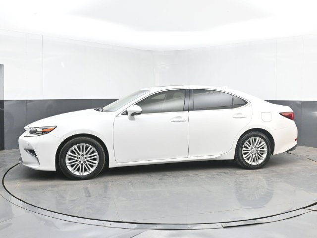 Used 2017 Lexus ES 350 w/ Premium Package FWD image 6