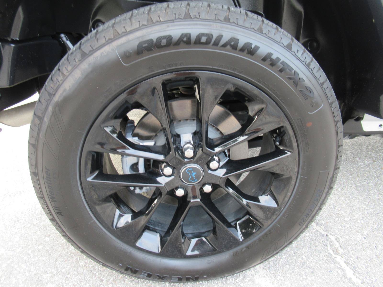Certified 2024 Jeep Wrangler Unlimited Sahara AWD/4WD image 9