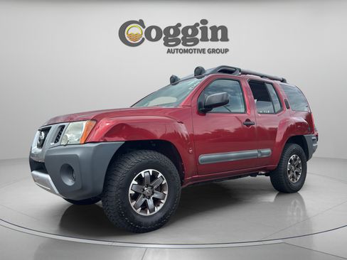 Used 2015 Nissan Xterra PRO-4X w/ Pro-4x Leather Package AWD/4WD image 1