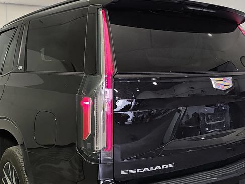 Used 2024 Cadillac Escalade Sport Platinum RWD image 30