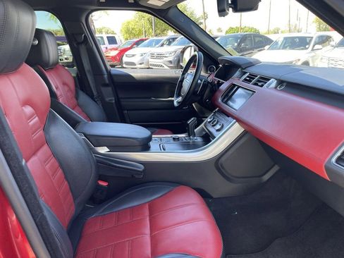 Used 2019 Land Rover Range Rover Sport HSE Dynamic image 14