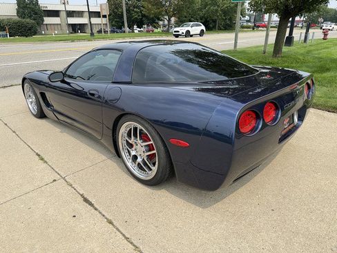 Used 1999 Chevrolet Corvette 2LT w/ Performance Handling Pkg image 19