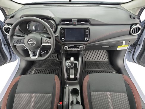 New 2025 Nissan Versa SR w/ Trunk Package FWD image 9
