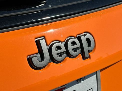 New 2026 Jeep Compass Latitude image 18
