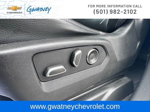 Used 2021 GMC Yukon Denali w/ Denali Premium Package image 22