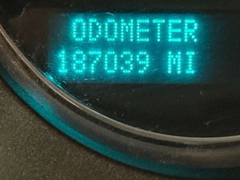 Used 2013 Chevrolet Avalanche LS image 15