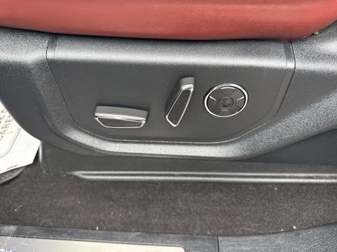 Used 2019 Ford F150 Platinum w/ Technology Package image 32