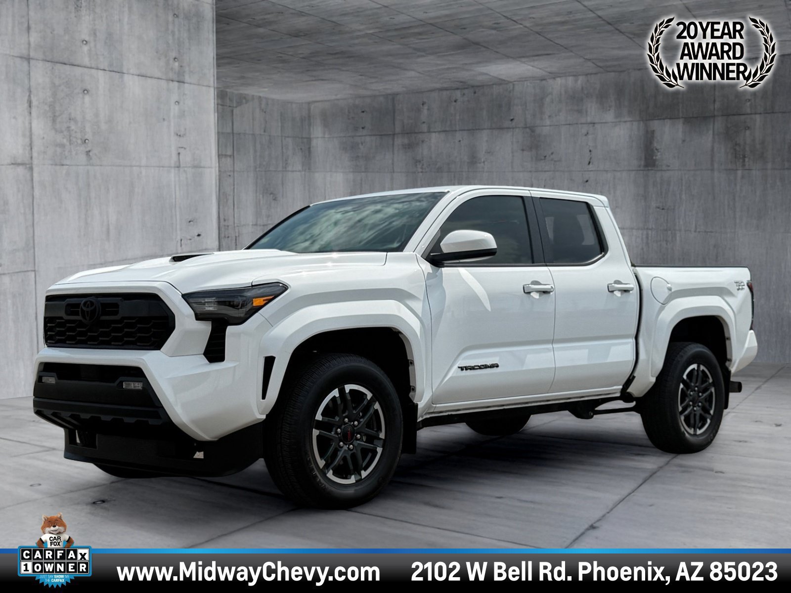 Used 2024 Toyota Tacoma TRD Sport RWD image 1