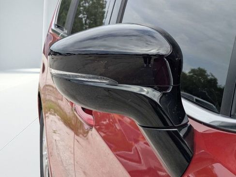 New 2027 Chrysler Pacifica Select FWD image 11
