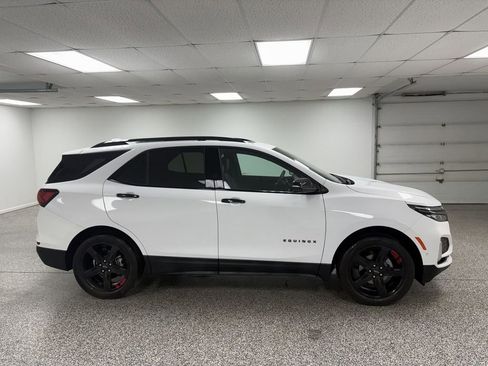 Used 2023 Chevrolet Equinox Premier AWD/4WD image 9