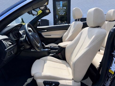 Used 2017 BMW 230i xDrive Convertible AWD/4WD image 18