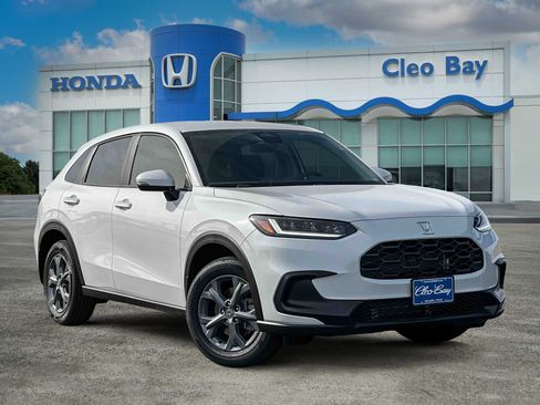 New 2026 Honda HR-V LX image 1