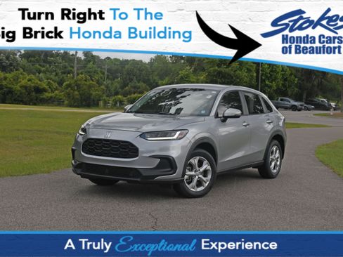 Used 2024 Honda HR-V LX image 1