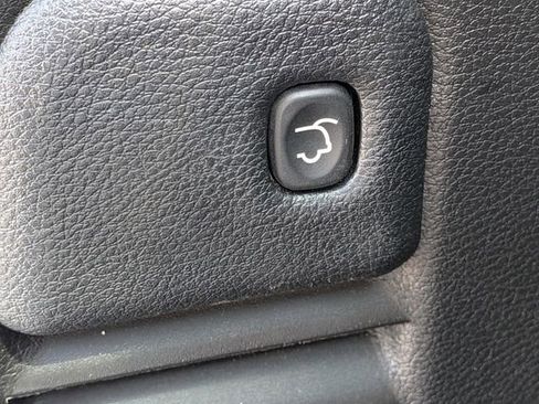 Used 2022 Jeep Grand Cherokee Limited AWD/4WD image 14