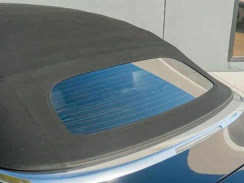 Used 2018 Rolls-Royce Dawn image 47