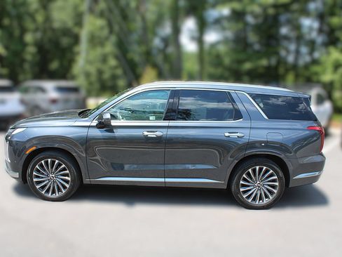 Used 2024 Hyundai Palisade Calligraphy AWD/4WD image 5
