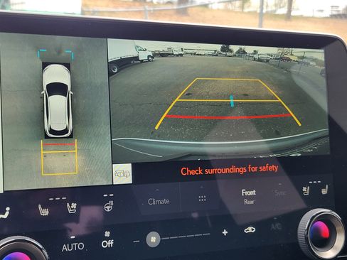 Used 2025 Lexus RX 350 w/ Convenience Package image 27