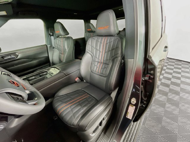 New 2026 Nissan Armada PRO-4X AWD/4WD image 14