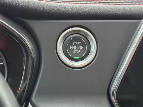 Used 2021 Chevrolet Blazer RS w/ Enhanced Convenience Package image 34