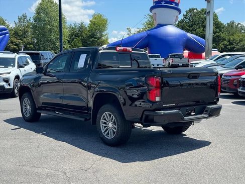Used 2024 Chevrolet Colorado LT w/ LT Convenience Package III RWD image 5