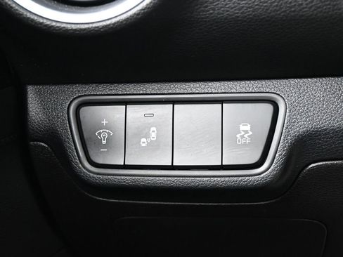 Used 2023 Kia Forte GT-Line w/ GT-Line Premium Package image 16