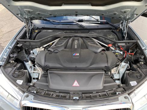 Used 2015 BMW X5 M AWD/4WD image 39