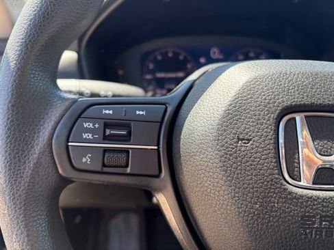 Used 2023 Honda Accord EX image 28